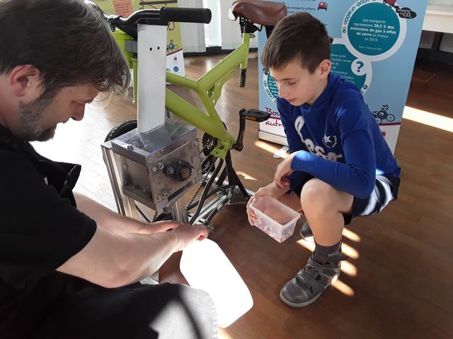 Atelier recyclage de plastique avec Eco-Plast